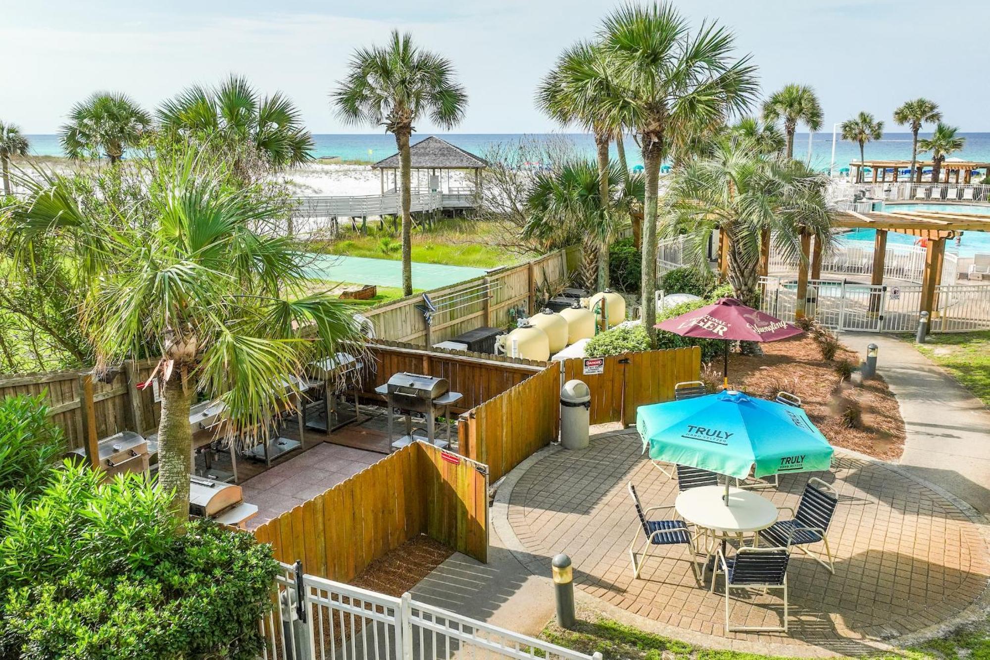 Pelican Beach Resort Destin Buitenkant foto